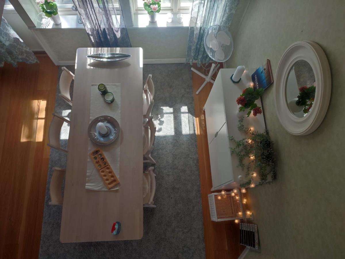 Villa I Norrtaelje 외부 사진